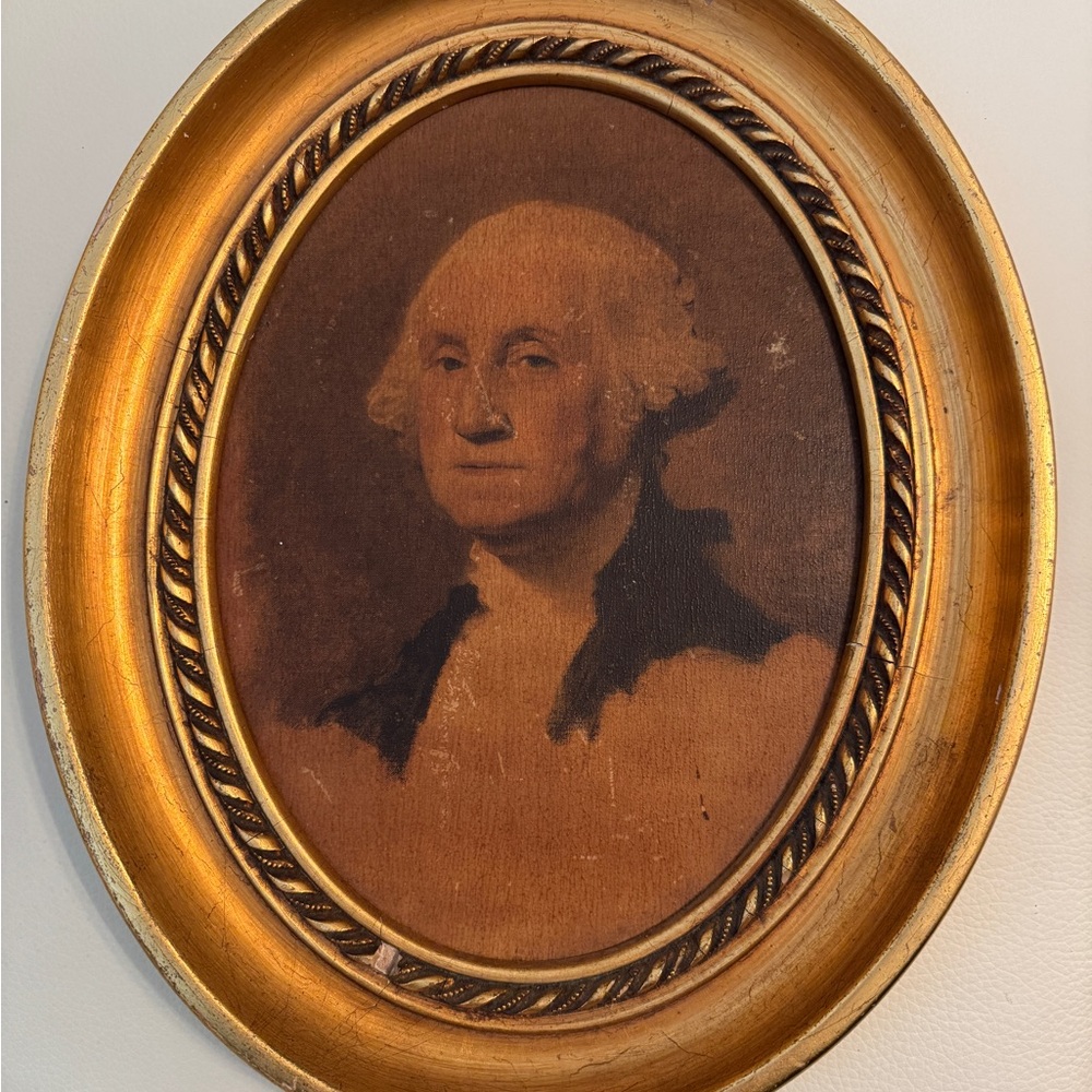 Antique Oval Framed Portrait in Gold Frame